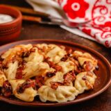 Najlepsze pierogi w Krakowie - tradycyjne pierogi z okrasą